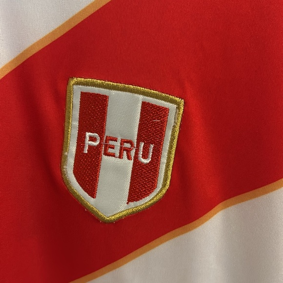 2018 FIFA World Cup Peru #9 Paolo Guerrero Jersey. Made In Peru Size M - Picture 2 of 8